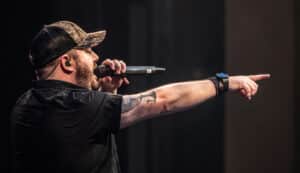 AMA Music Luke Combs tribute